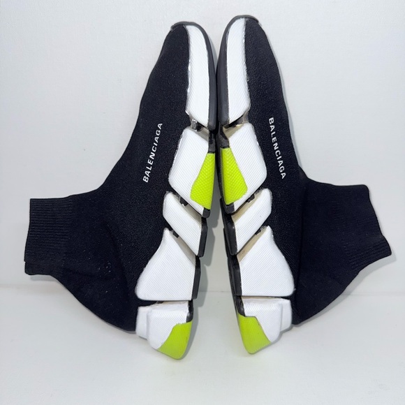 Shoes - BALENCIAGA BLACK KNIT FABRIC SPEED 2.0 HIGH TOP.